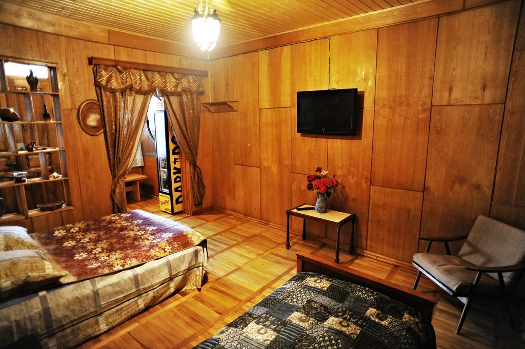 Guest House Gege Tbilissi Chambre photo